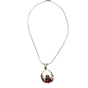 V8 925 POLAND Amber Irish Claddagh Pendant on Sterling Silver Chain